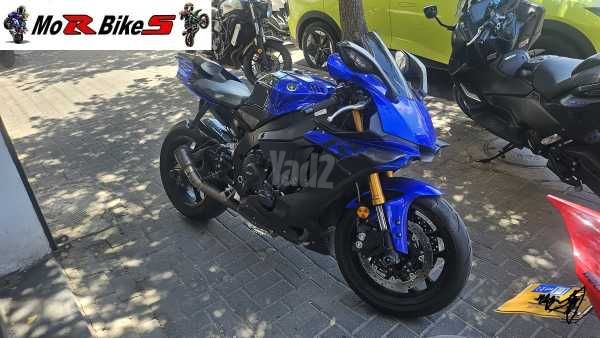 מודעת רכב ימאהה YZF-R1