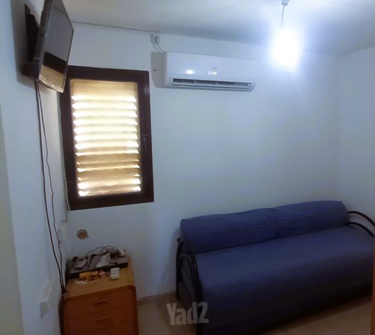 הברדלס 27
