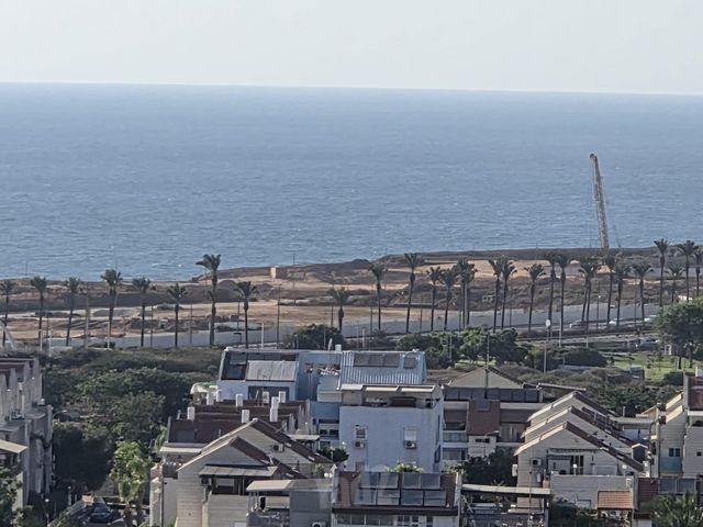 זלמן שניאור 16