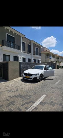 שמואל יבניאלי 39