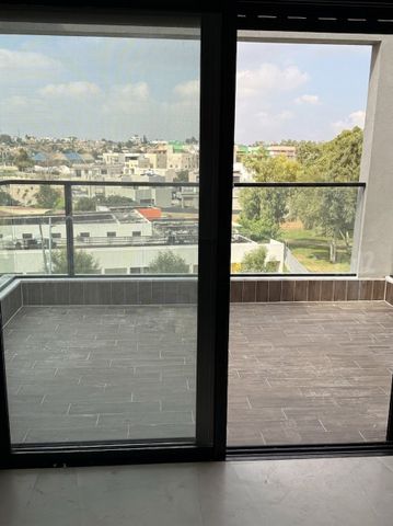 אדמונית החורש 4