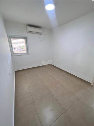 Holon, Israel 5