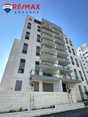 דירה, כרמי הנדיב, אחוזת רוטנר, קרית מלאכי