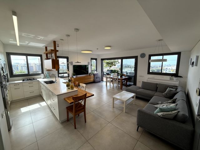 Herzliya, Israel 6