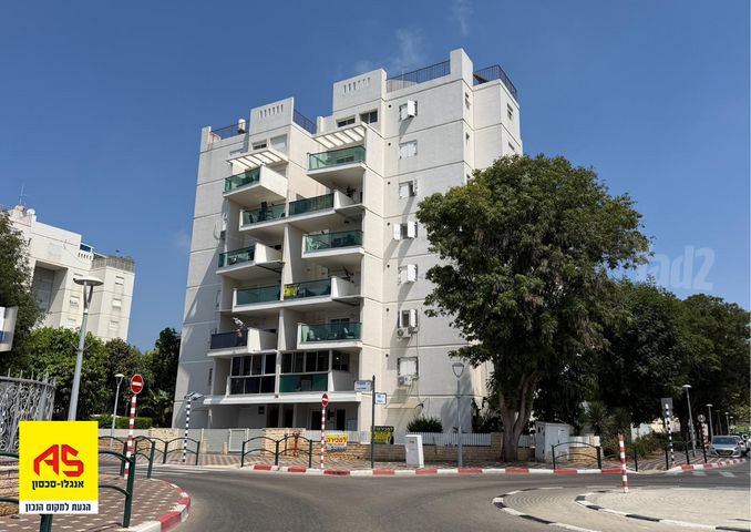 הזמיר 63