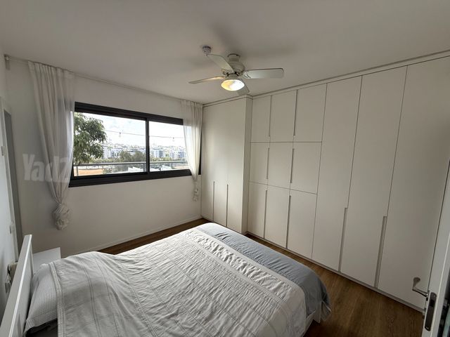 Herzliya, Israel 7