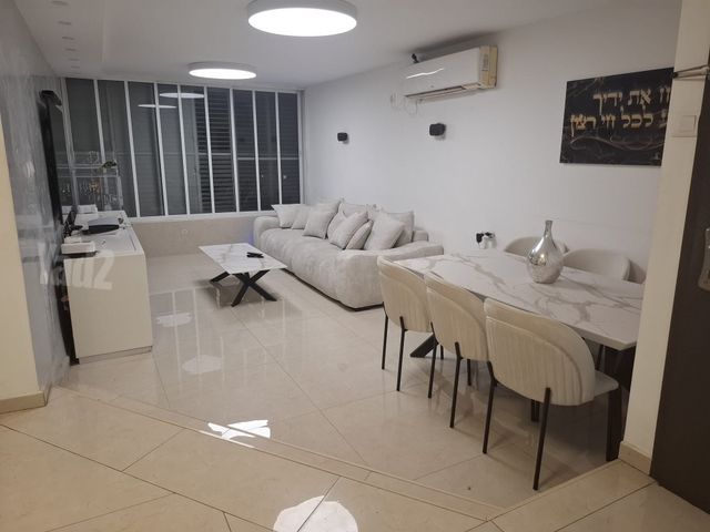 מרדכי פופל 