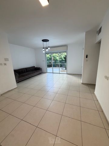 Petah Tikva, Israel 2