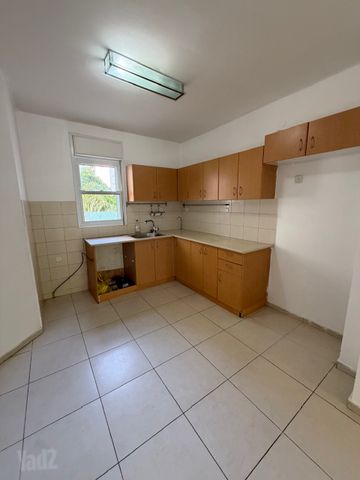 Petah Tikva, Israel 3