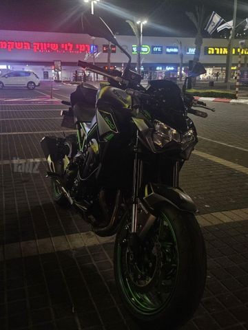 מודעת רכב קאוואסאקי Z900