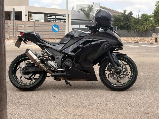 מודעת רכב קאוואסאקי נינג'ה 300