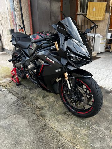 מודעת רכב הונדה CBR650R