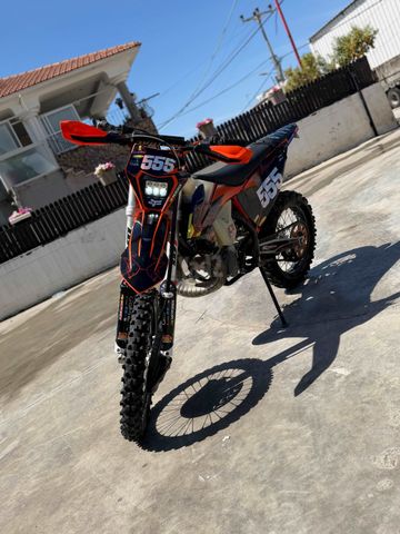 מודעת רכב KTM Enduro EXC 250