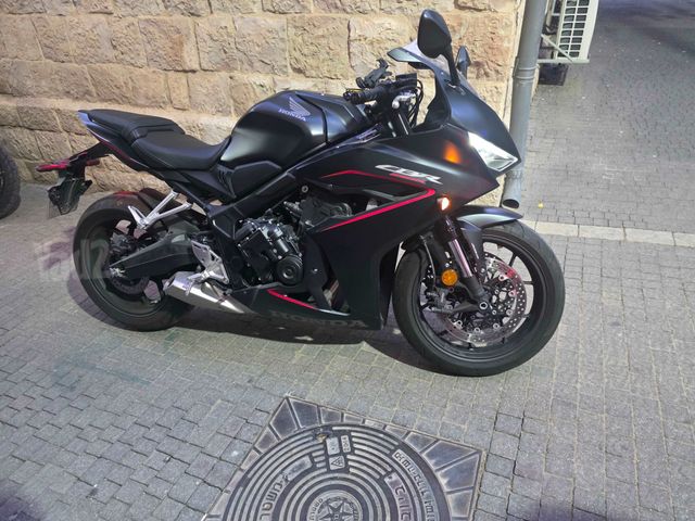 מודעת רכב הונדה CBR650R