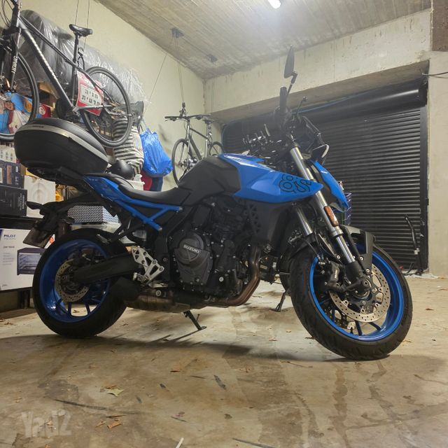 מודעת רכב סוזוקי GSX-8S