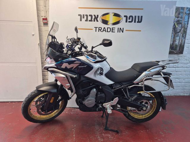 מודעת רכב CF MOTO 700MT