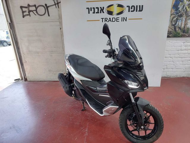 מודעת רכב אפריליה SR GT 200
