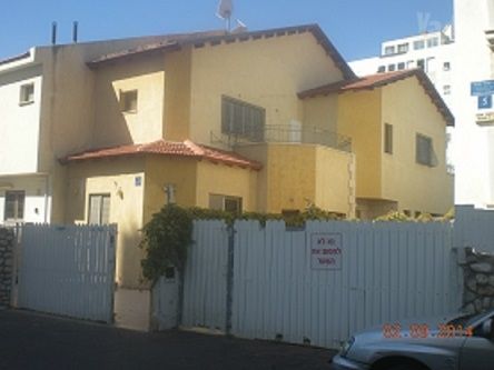 בית פרטי/ קוטג' למכירה בתל אביב יפו — 2