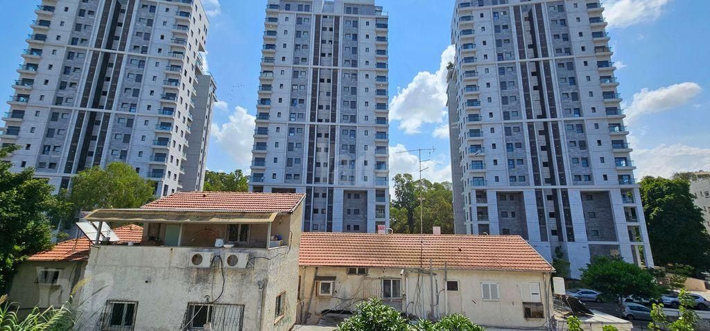 Ramat Gan, Israel 2