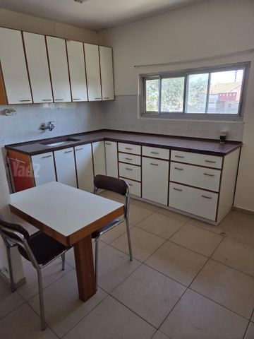 יוני נתניהו 38