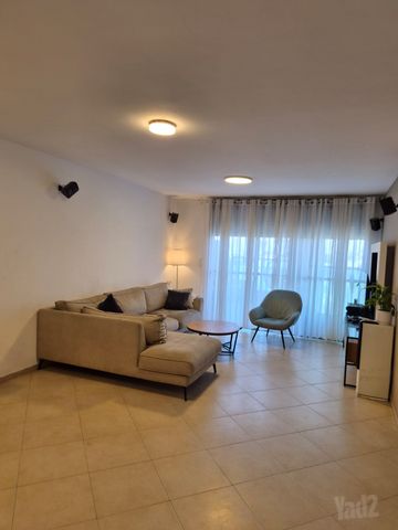Holon, Israel 2