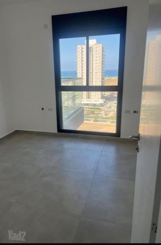 ז'בוטינסקי 61