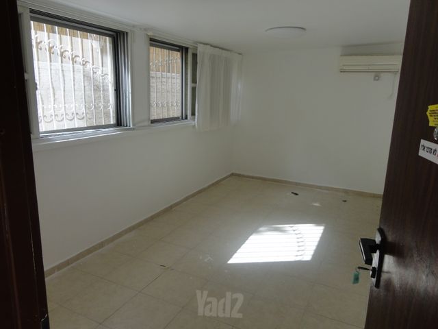 בצלאל אשכנזי 23
