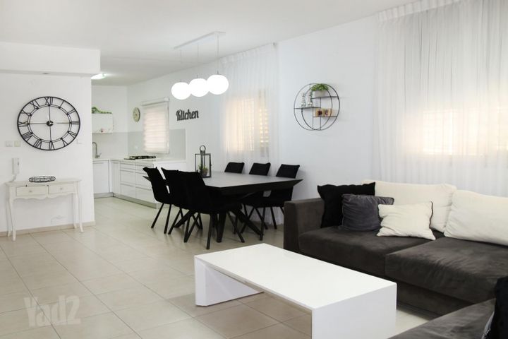Petah Tikva, Israel 4