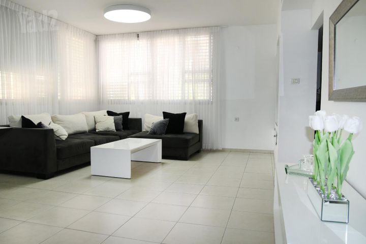 Petah Tikva, Israel 7