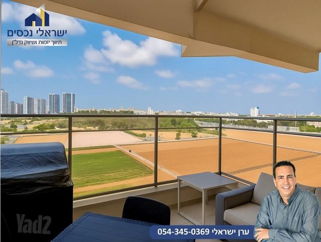 מתחם 200