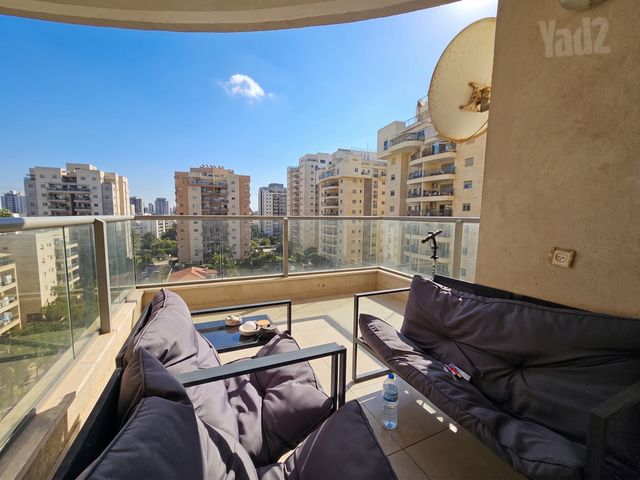 דירה למכירה בתל אביב יפו (תיווך) — 2