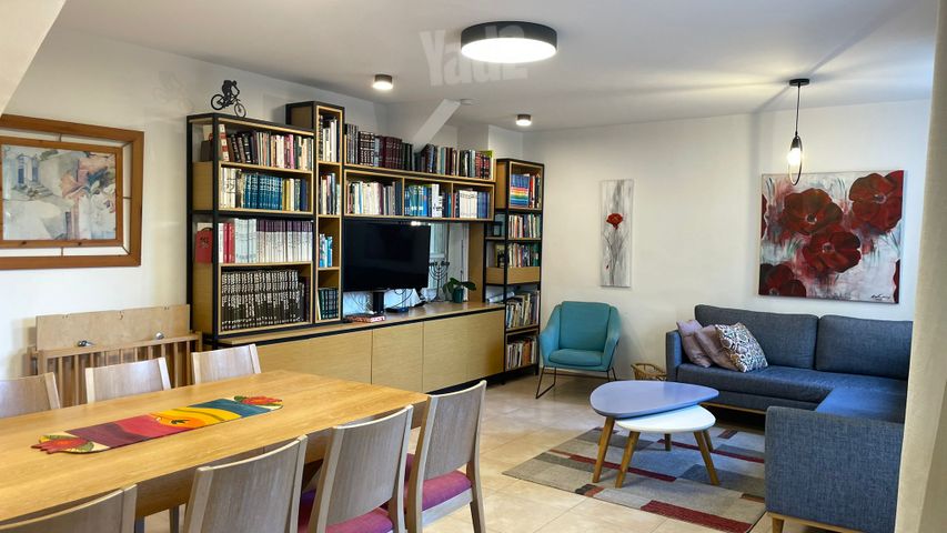 עליית הנוער 30