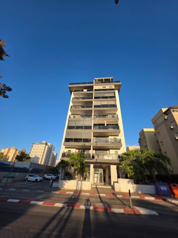 גג/ פנטהאוז, דרום עפולה, עפולה