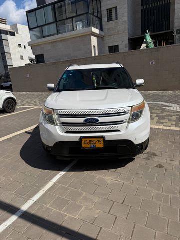 מודעת רכב פורד אקספלורר