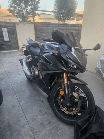מודעת רכב הונדה CBR500R