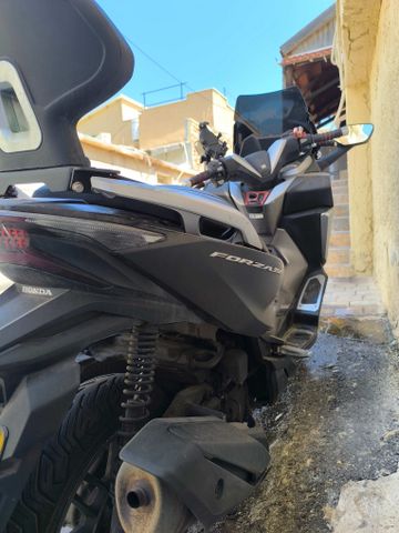 מודעת רכב הונדה FORZA350