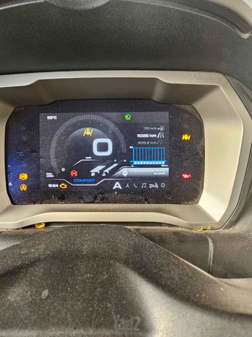 מודעת רכב פיאג'ו MP3 500