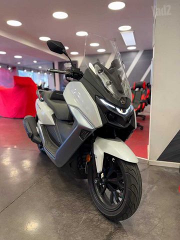 מודעת רכב סאן יאנג מקסים 400