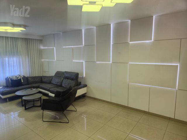 אהוד מנור 7