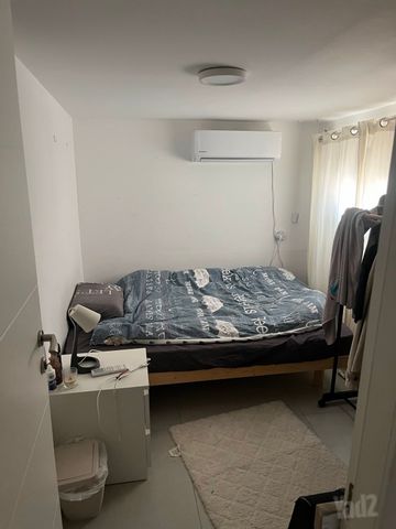אוסוולדו ארניה 49