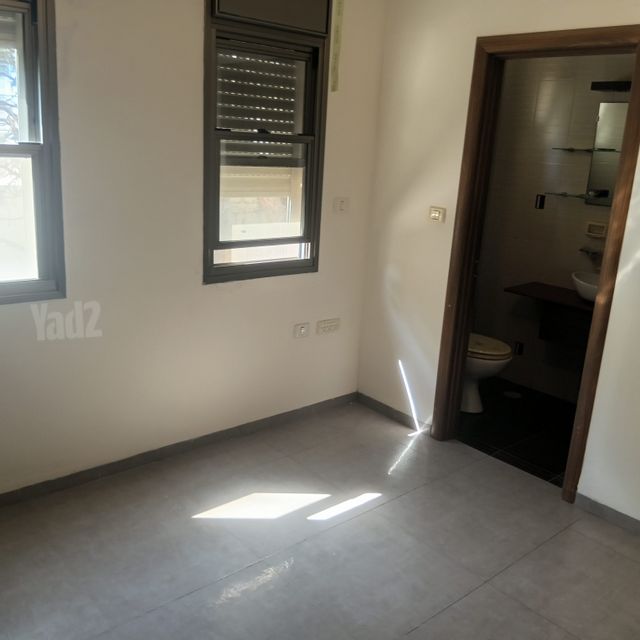 שדרות הנשיא 42
