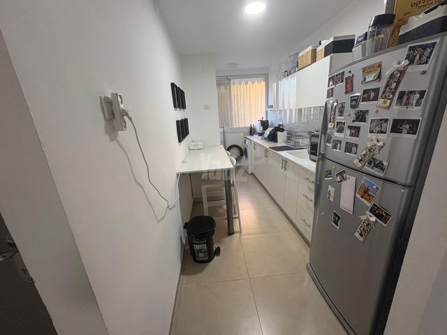 יצחק בן צבי 18
