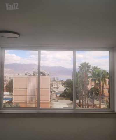שחמון 10