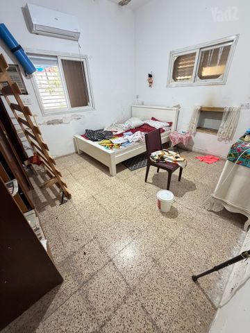 Petah Tikva, Israel 4