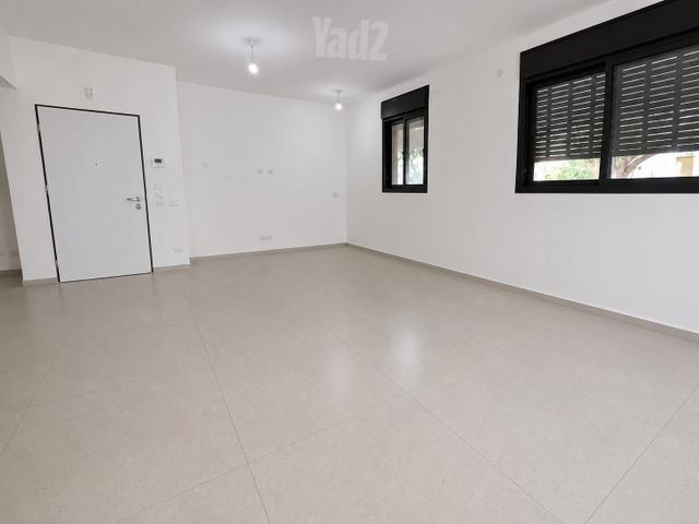 דירת גן למכירה בתל אביב יפו (תיווך) — 2