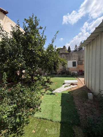 Petah Tikva, Israel 3