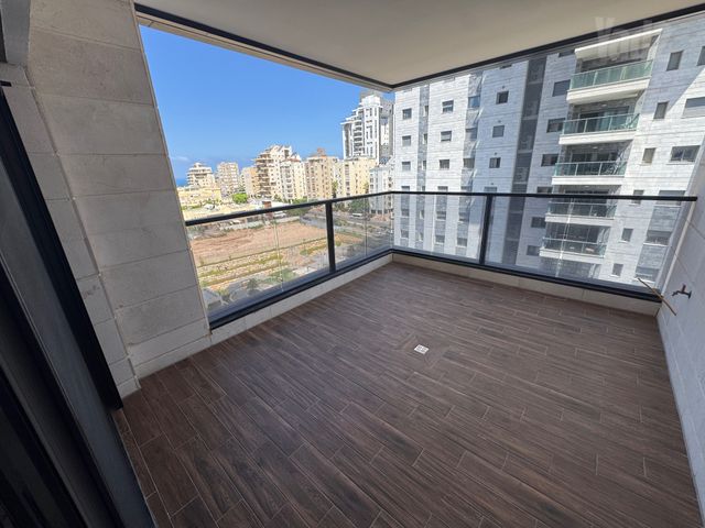 דר' ישראל בורגנסקי 