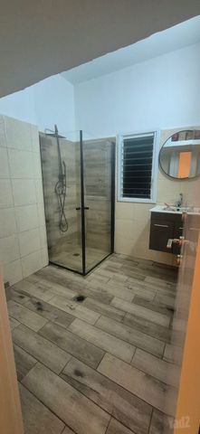 שכונת בן גוריון, מרכז העיר ג'