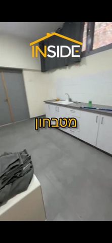 שדרות מנחם אריאב 