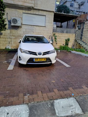 מודעת רכב טויוטה אוריס